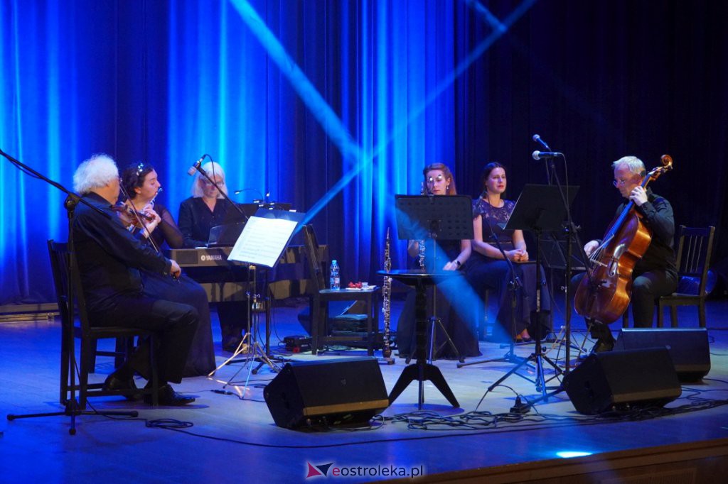 Muzyka Ennio Morricone w Ostrołęckim Centrum Kultury [13.09.2021] - zdjęcie #29 - eOstroleka.pl