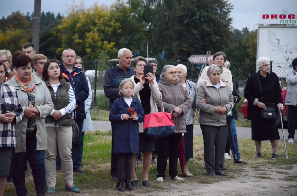 Krzyż Pandemiczny w Kadzidle oficjalnie wyświęcony [15.09.2021] - zdjęcie #32 - eOstroleka.pl