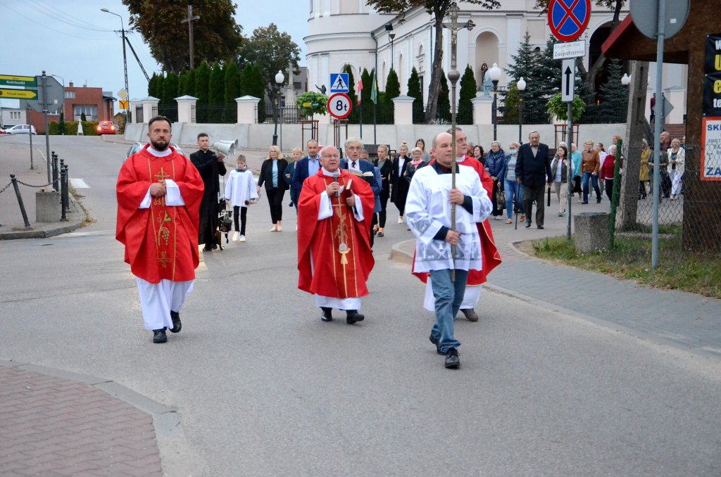 Krzyż Pandemiczny w Kadzidle oficjalnie wyświęcony [15.09.2021] - zdjęcie #24 - eOstroleka.pl