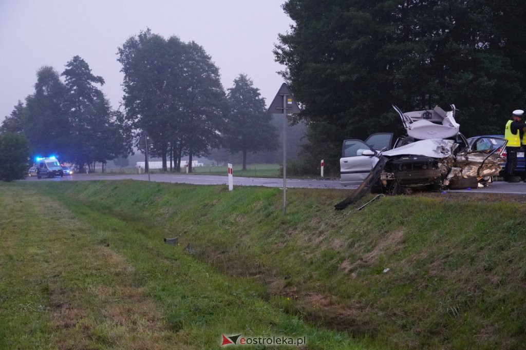 Wypadek w Wachu, gm. Kadzidło [16.09.2021] - zdjęcie #26 - eOstroleka.pl