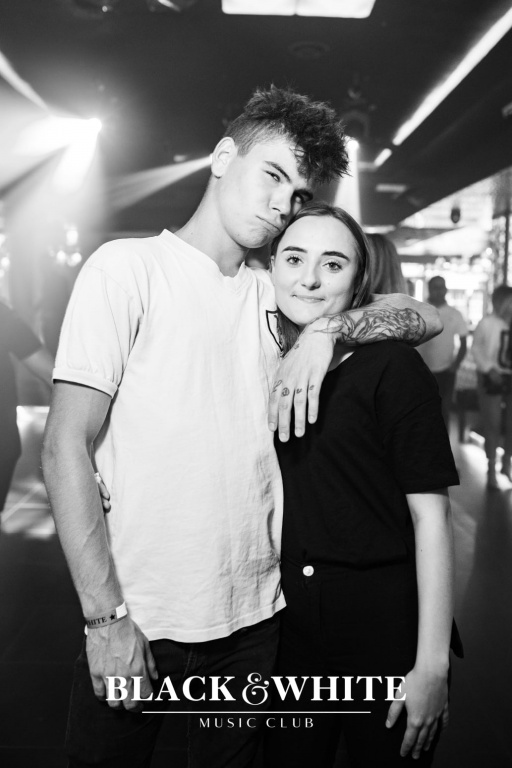 Czarne party w Clubie Black&White [11.09.2021] - zdjęcie #36 - eOstroleka.pl