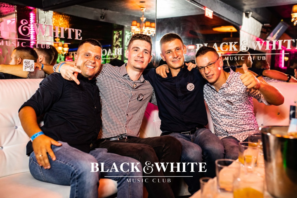 Czarne party w Clubie Black&White [11.09.2021] - zdjęcie #29 - eOstroleka.pl