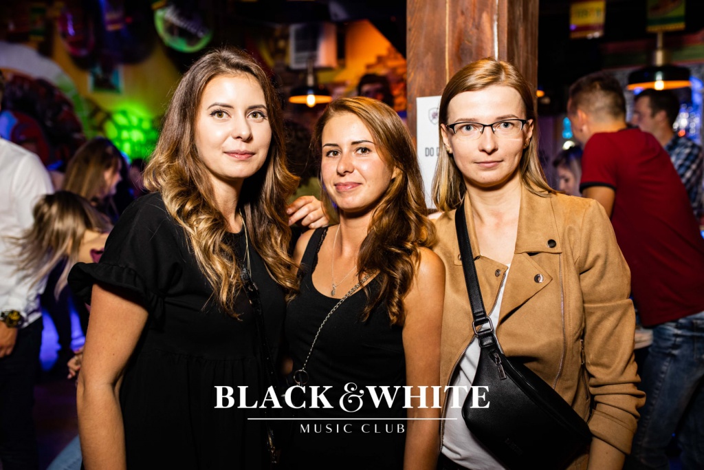 Czarne party w Clubie Black&White [11.09.2021] - zdjęcie #36 - eOstroleka.pl