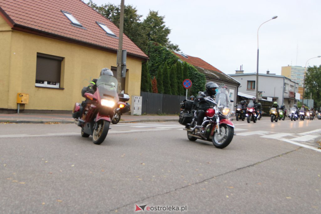 Zakończenie sezonu motocyklowego z Galloping Bulls - parada motocykli [19.09.2021] - zdjęcie #19 - eOstroleka.pl