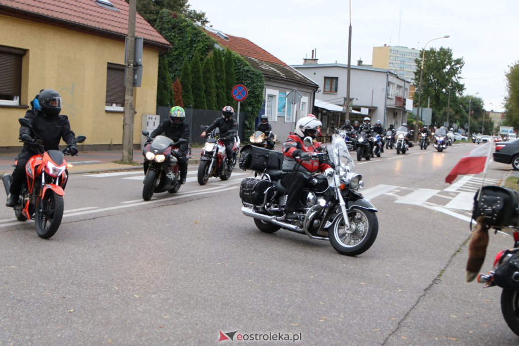 Zakończenie sezonu motocyklowego z Galloping Bulls - parada motocykli [19.09.2021] - zdjęcie #44 - eOstroleka.pl