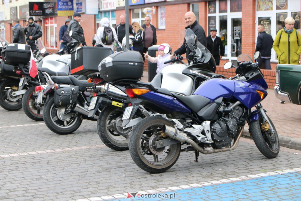 Zakończenie sezonu motocyklowego z Galloping Bulls - parada motocykli [19.09.2021] - zdjęcie #2 - eOstroleka.pl