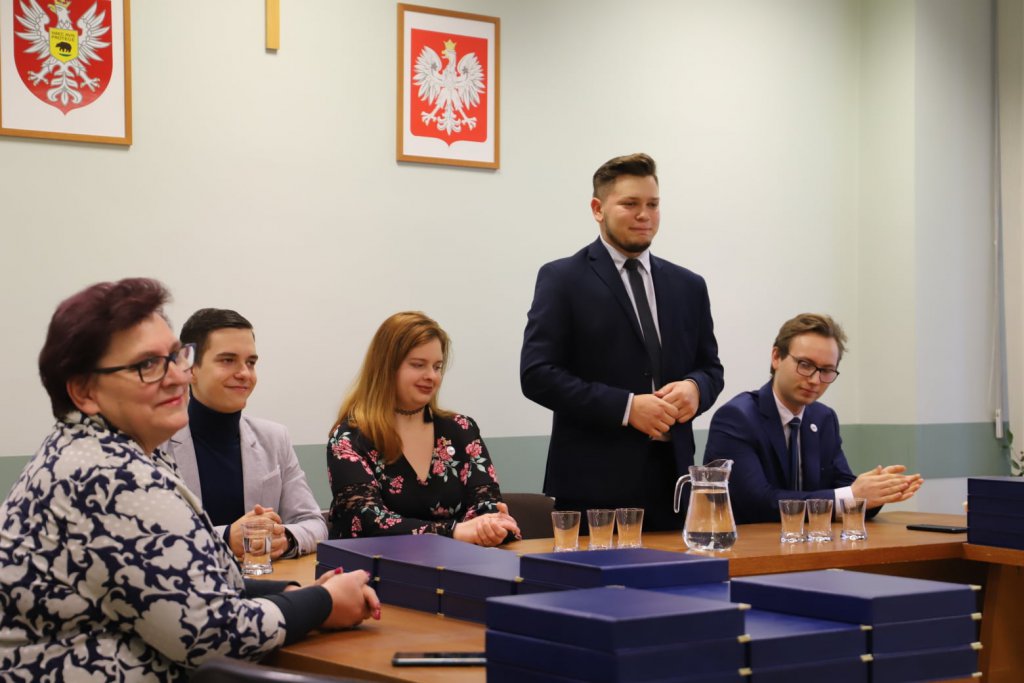 Zakończenie I kadencji Młodzieżowej Rady Miasta Ostrołęki [21.09.2021] - zdjęcie #32 - eOstroleka.pl