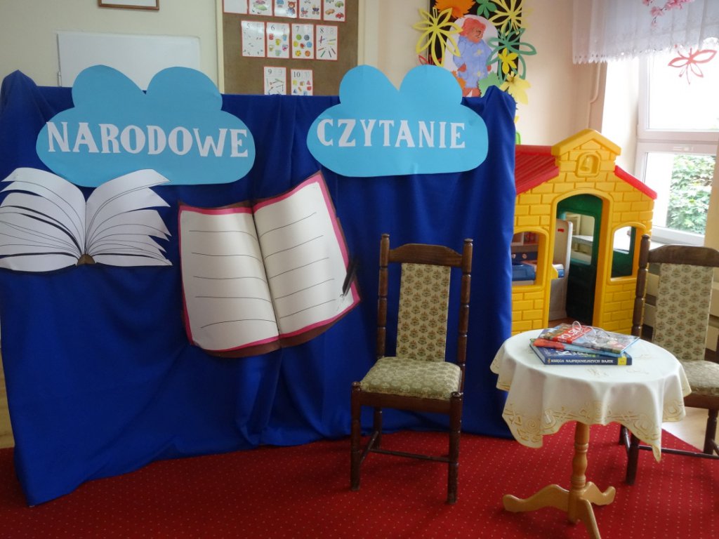 Narodowe czytanie w Przedszkolu Miejskim Nr 17 „Kraina Misiów” - zdjęcie #2 - eOstroleka.pl