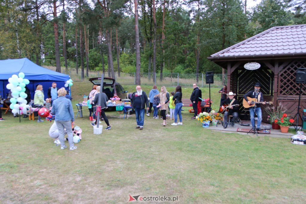 Festyn rodzinny #SzczepimySię z KGW w Teodorowie [25.09.2021] - zdjęcie #20 - eOstroleka.pl