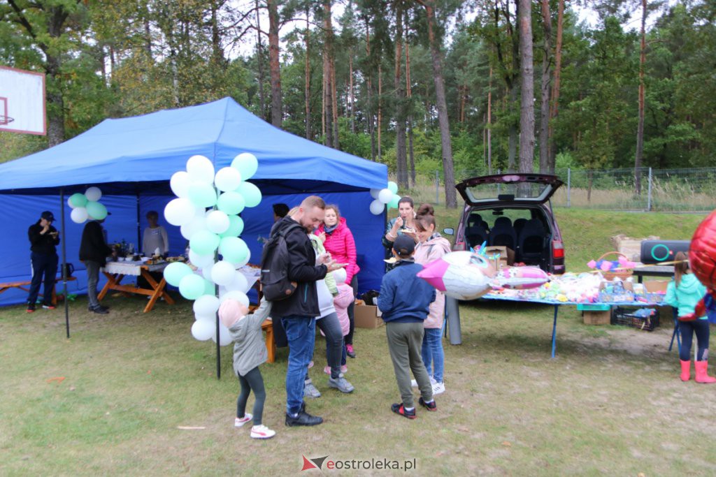 Festyn rodzinny #SzczepimySię z KGW w Teodorowie [25.09.2021] - zdjęcie #39 - eOstroleka.pl