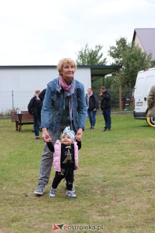 Festyn rodzinny #SzczepimySię z KGW w Teodorowie [25.09.2021] - zdjęcie #17 - eOstroleka.pl