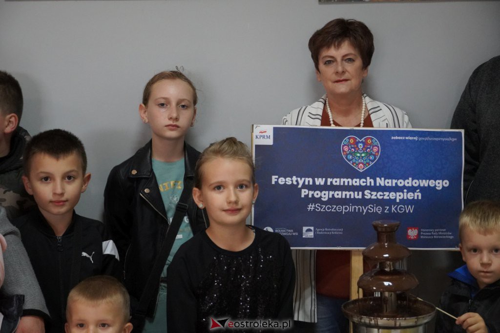 Szczepimy się z KGW. Festyn rodzinny w Brzeźnie  - zdjęcie #10 - eOstroleka.pl