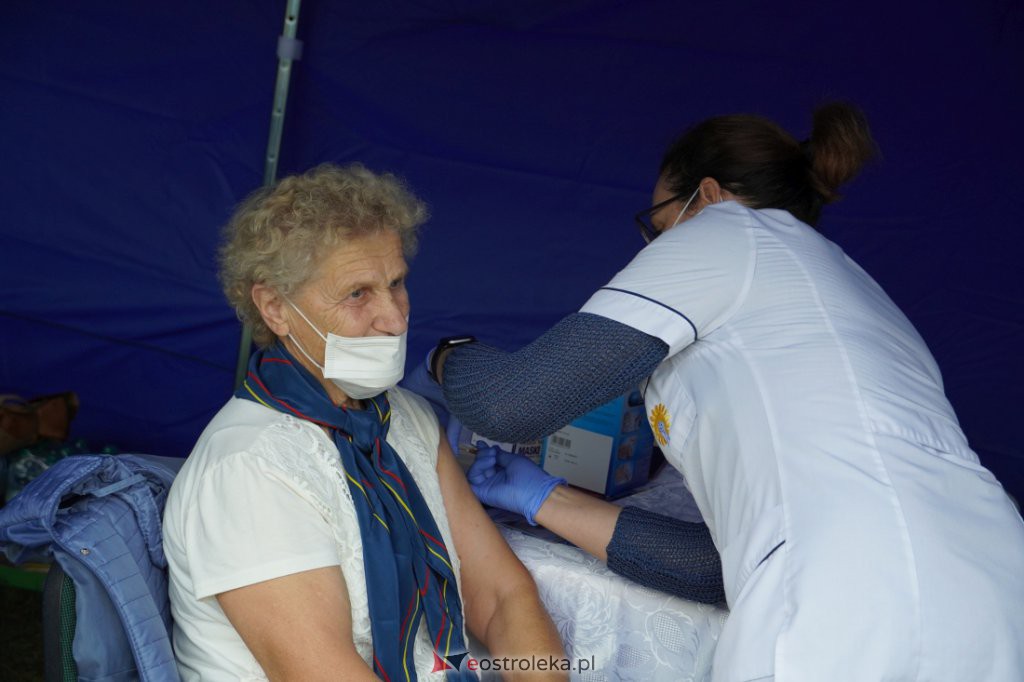 Szczepimy się z KGW. Festyn Rodzinny w Kobylinie [25.09.2021] - zdjęcie #54 - eOstroleka.pl