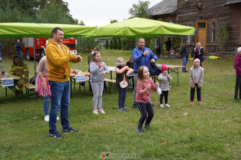 Szczepimy się z KGW. Festyn Rodzinny w Kobylinie [25.09.2021] - zdjęcie #29 - eOstroleka.pl