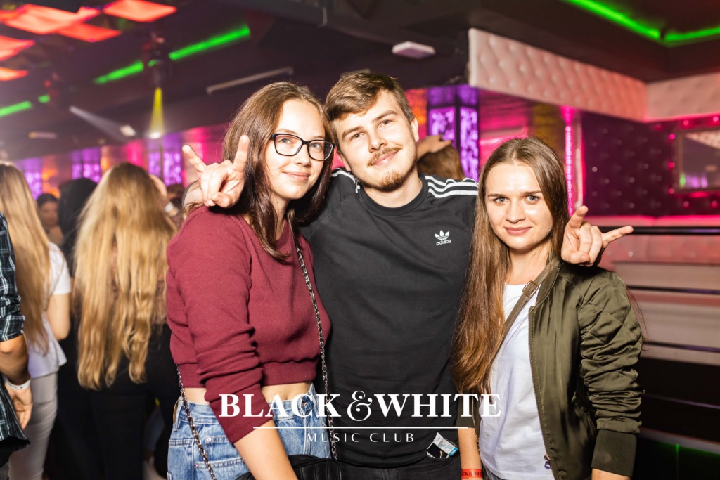 Smolasty w Clubie Black&White [17.09.2021] - zdjęcie #17 - eOstroleka.pl
