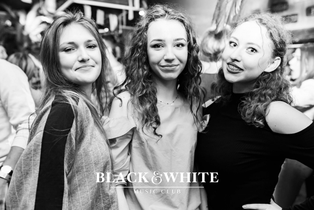 Smolasty w Clubie Black&White [17.09.2021] - zdjęcie #41 - eOstroleka.pl