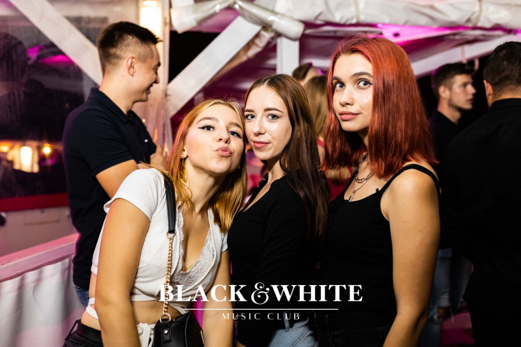 Smolasty w Clubie Black&White [17.09.2021] - zdjęcie #77 - eOstroleka.pl