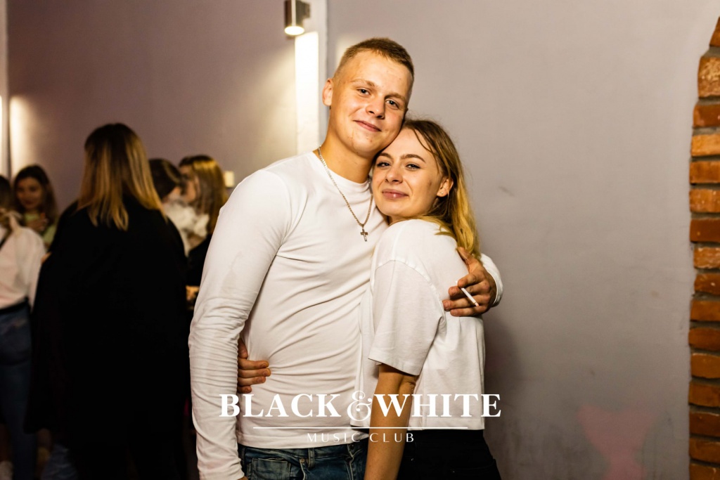 Smolasty w Clubie Black&White [17.09.2021] - zdjęcie #8 - eOstroleka.pl