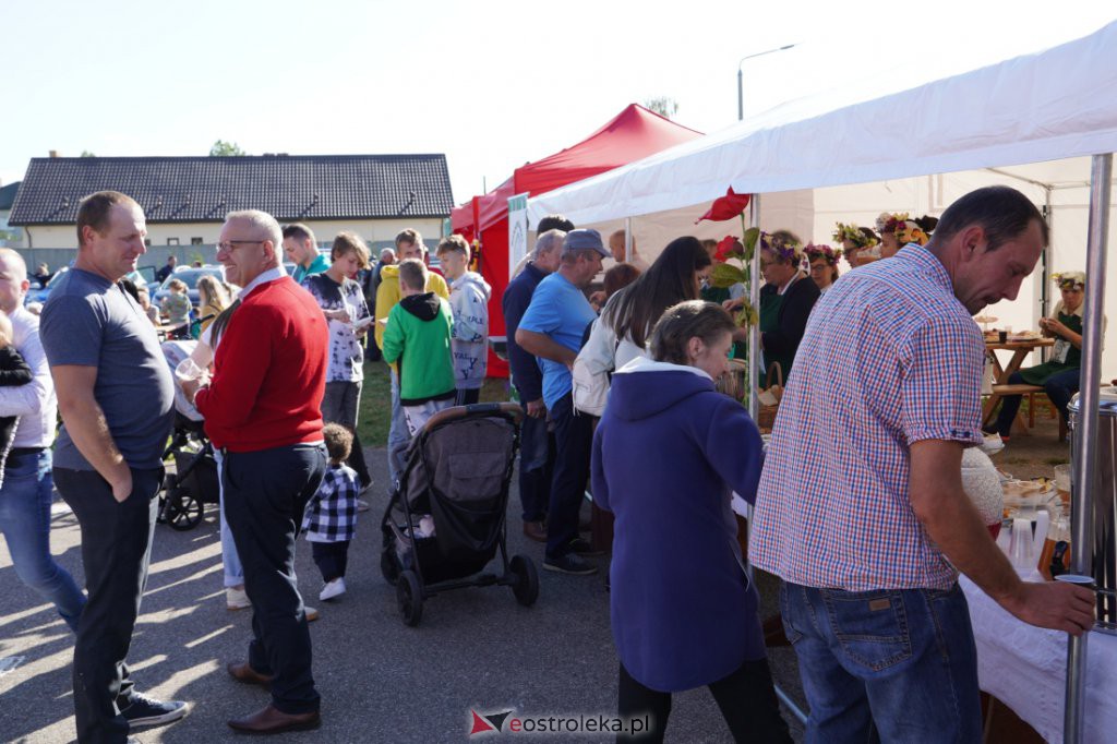 Festyn rodzinny w Olszewie-Borkach [26.09.2021] - zdjęcie #27 - eOstroleka.pl