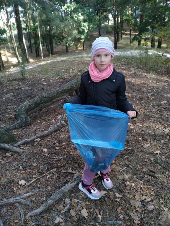 Akcja sprzątania świata w Szkole Podstawowej nr 10 [27.09.2021] - zdjęcie #39 - eOstroleka.pl