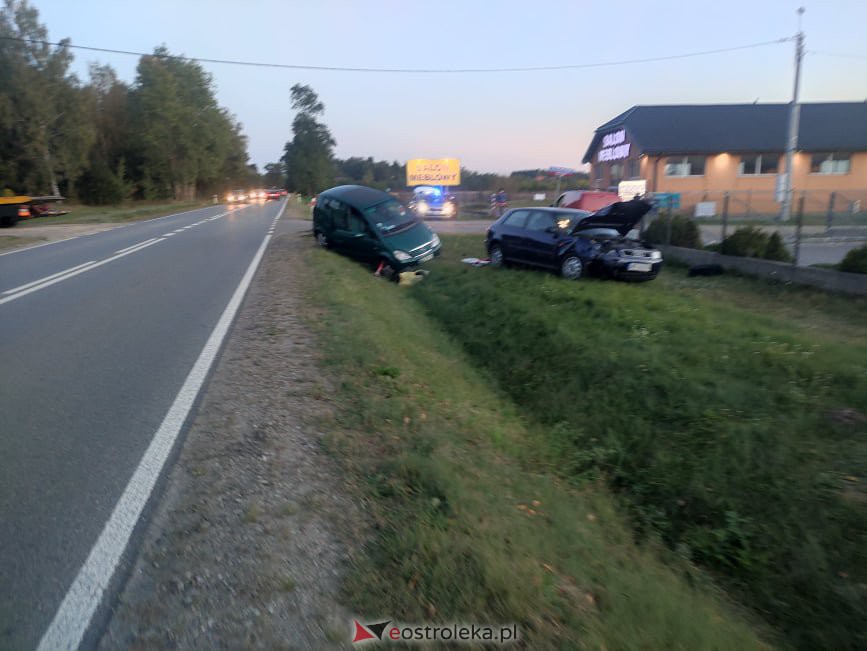Wypadek w Antoniach. Poszkodowana została jedna osoba [27.09.2021] - zdjęcie #4 - eOstroleka.pl