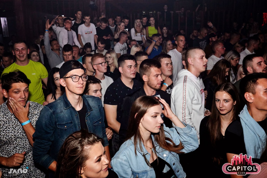 Malik Montana w Clubie Capitol Sypniewo [04.09.2021] - zdjęcie #60 - eOstroleka.pl