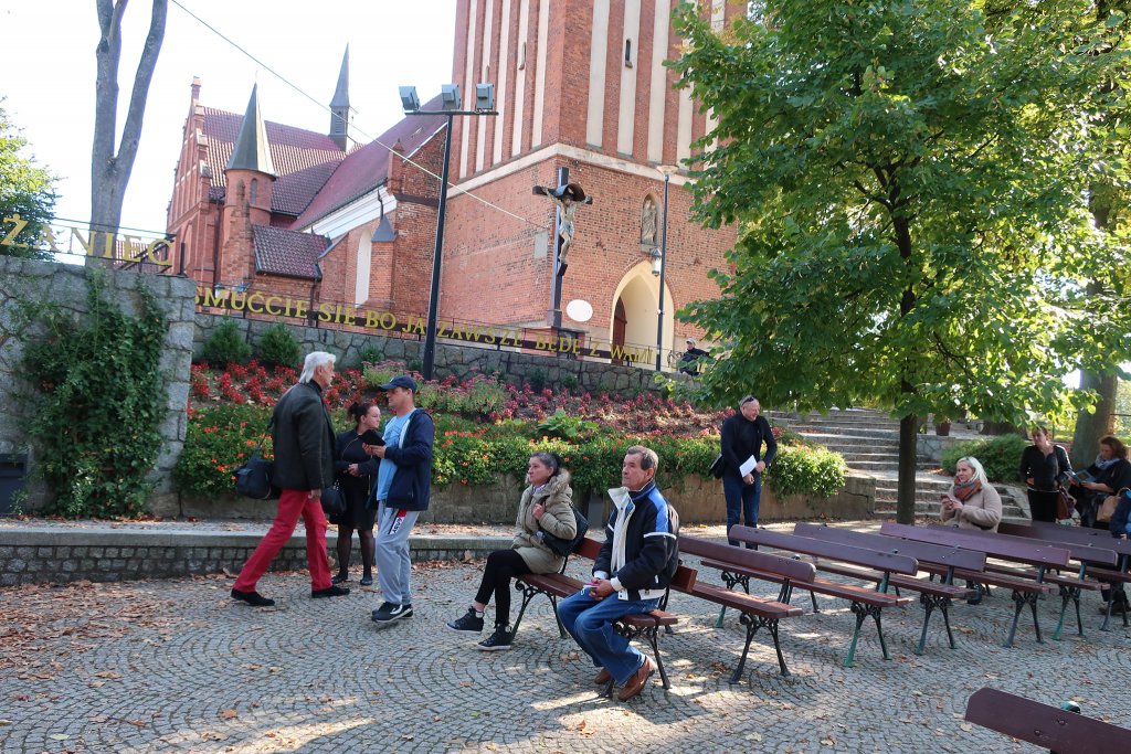 Uczestnicy oraz pracownicy Centrum Integracji Społecznej odwiedzili Gietrzwałd i Olsztyn - zdjęcie #2 - eOstroleka.pl