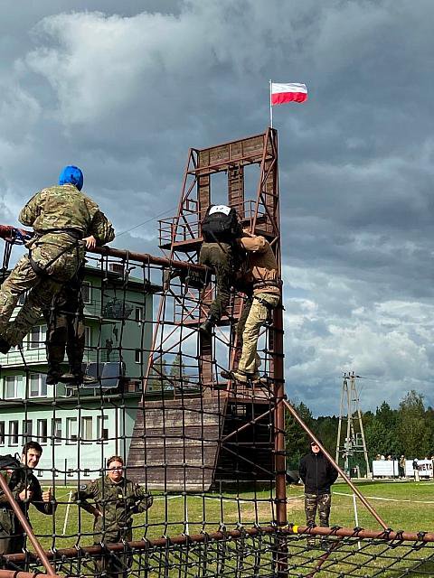 Uczniowie „dwójki” na V Pętli Taktycznej GROM w Czerwonym Borze [24.09.2021] - zdjęcie #41 - eOstroleka.pl