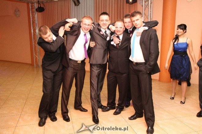 Studniówka ZSZ(15.01.2011) - zdjęcie #53 - eOstroleka.pl
