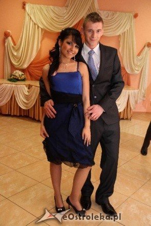 Studniówka ZSZ(15.01.2011) - zdjęcie #41 - eOstroleka.pl