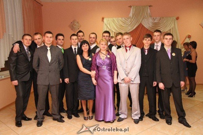 Studniówka ZSZ(15.01.2011) - zdjęcie #20 - eOstroleka.pl