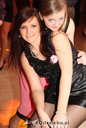 Studniówka ZSZ(15.01.2011) - zdjęcie #16 - eOstroleka.pl