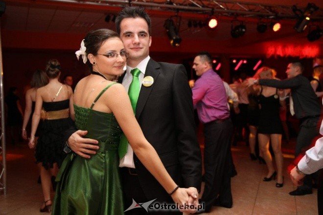 Studniówka ZSZ(15.01.2011) - zdjęcie #14 - eOstroleka.pl