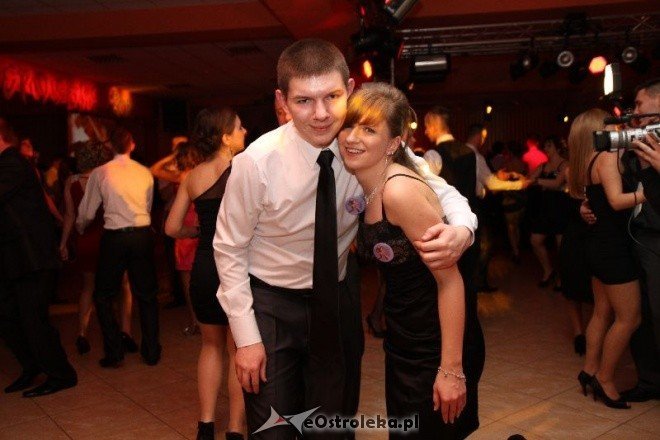 Studniówka ZSZ(15.01.2011) - zdjęcie #11 - eOstroleka.pl