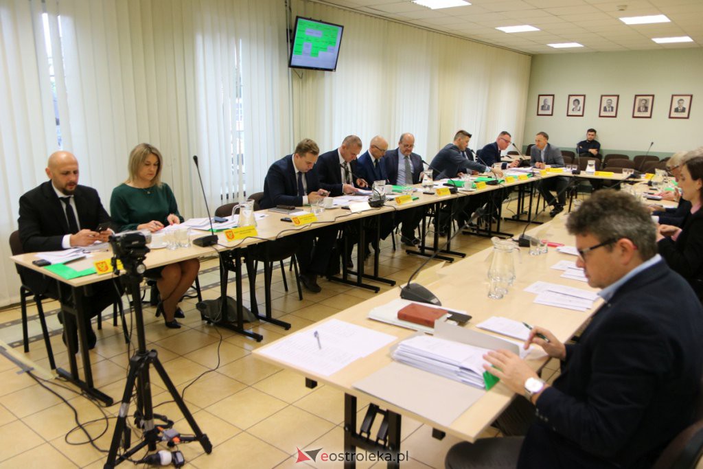 L sesja Rady Miasta w Ostrołęce [30.09.2021] - zdjęcie #2 - eOstroleka.pl