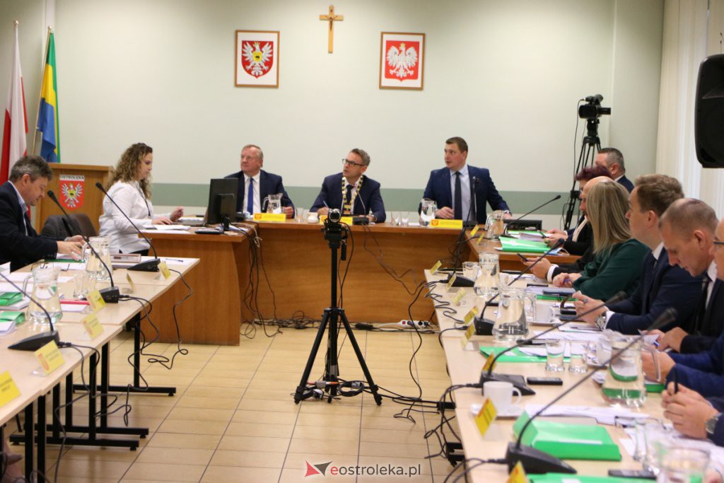 L sesja Rady Miasta w Ostrołęce [30.09.2021] - zdjęcie #17 - eOstroleka.pl