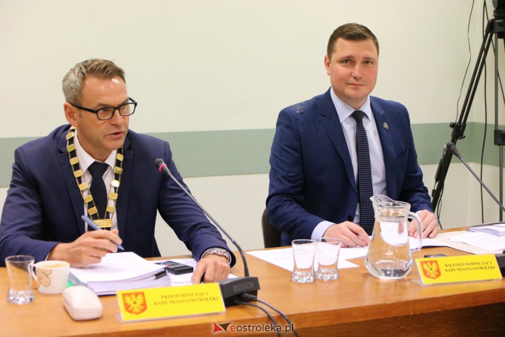 L sesja Rady Miasta w Ostrołęce [30.09.2021] - zdjęcie #9 - eOstroleka.pl