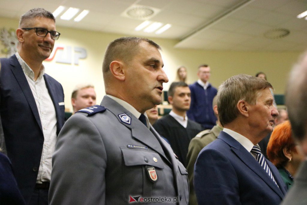 Inauguracja roku akademickiego w Wyższej Szkole Administracji Publicznej w Ostrołęce [01.10.2021] - zdjęcie #51 - eOstroleka.pl