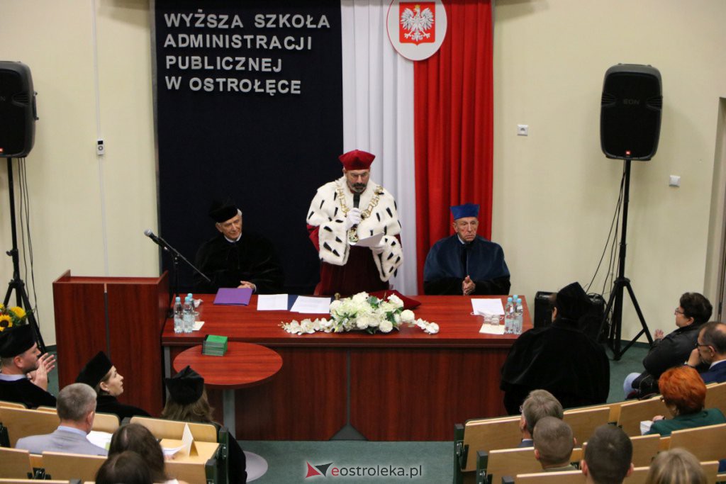 Inauguracja roku akademickiego w Wyższej Szkole Administracji Publicznej w Ostrołęce [01.10.2021] - zdjęcie #34 - eOstroleka.pl