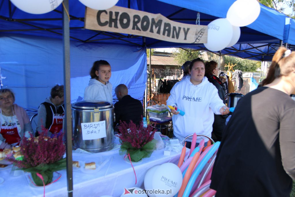 Festyn charytatywny Pomaganie przez podjadanie w Nowej Wsi Wchodniej [03.10.2021] - zdjęcie #44 - eOstroleka.pl