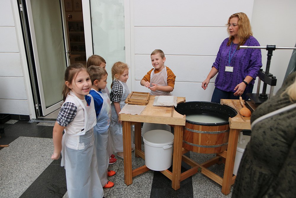 Weekend seniora z kulturą w ostrołęckim muzeum [03.10.2021] - zdjęcie #23 - eOstroleka.pl