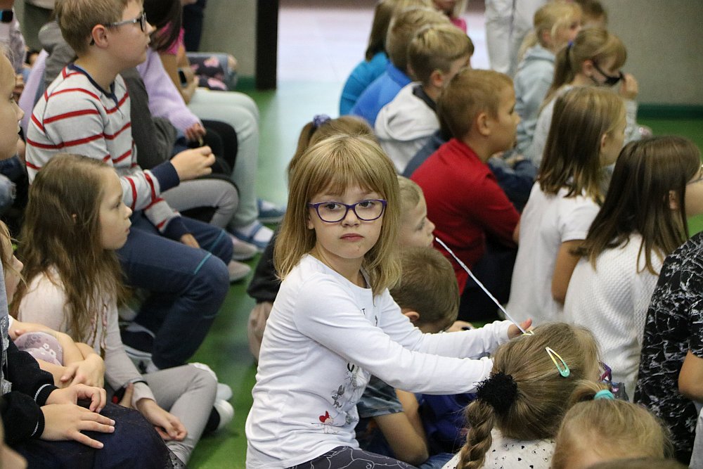 Podsumowanie akcji Bezpieczna droga do szkoły [04.10.2021] - zdjęcie #14 - eOstroleka.pl