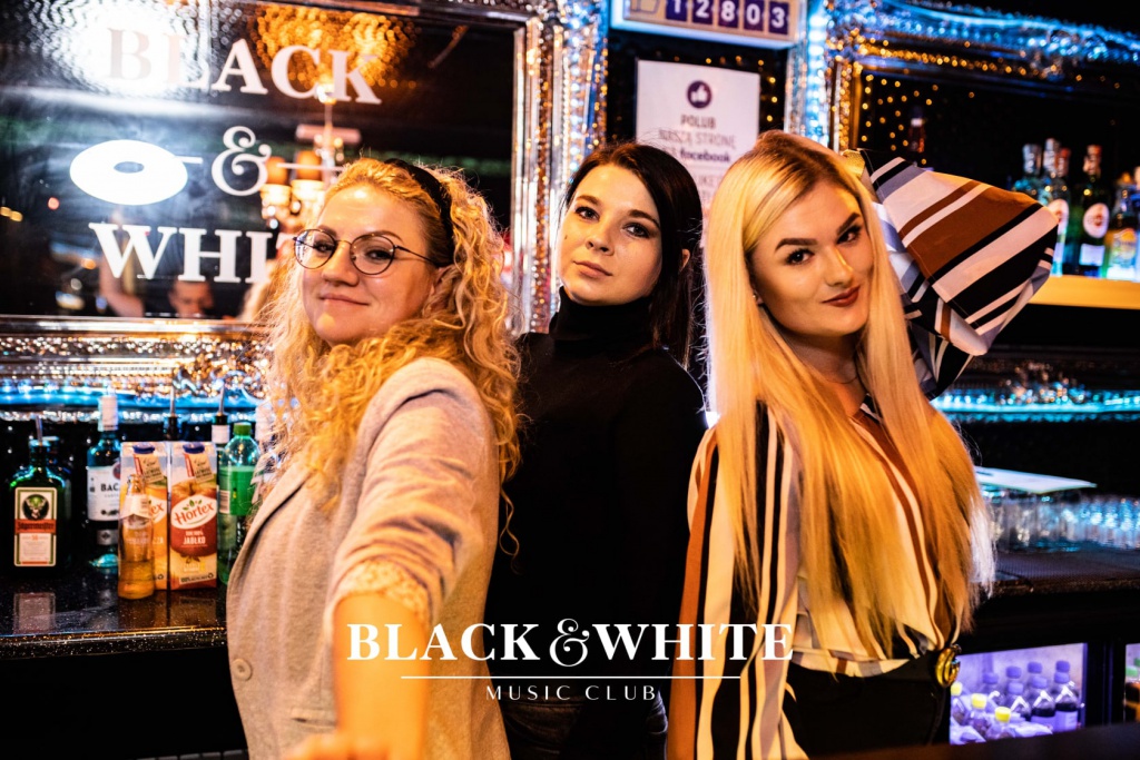 Sobota w Clubie Black&White [24.09.2021] - zdjęcie #6 - eOstroleka.pl