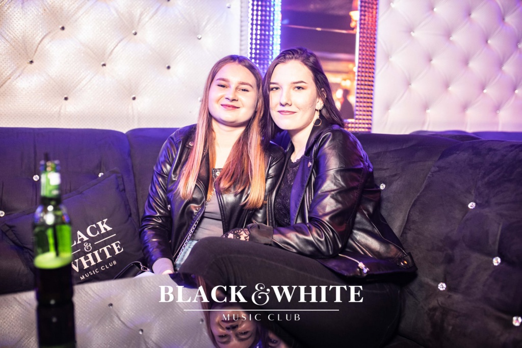 Sobota w Clubie Black&White [24.09.2021] - zdjęcie #45 - eOstroleka.pl