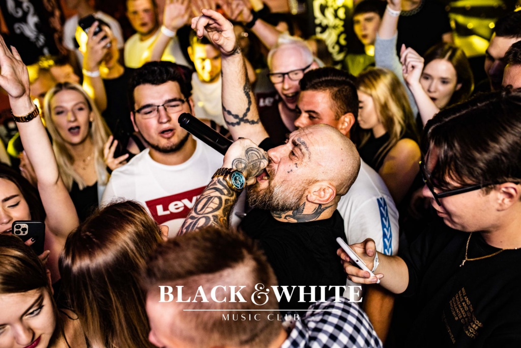 Sobota w Clubie Black&White [24.09.2021] - zdjęcie #75 - eOstroleka.pl