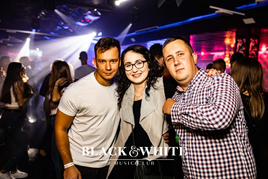 Sobota w Clubie Black&White [24.09.2021] - zdjęcie #6 - eOstroleka.pl