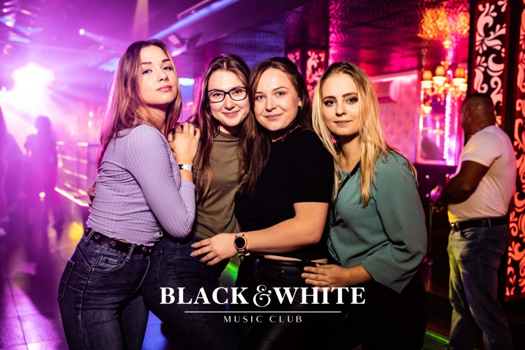 Za zdrowie ex w Clubie Black&White [25.09.2021] - zdjęcie #15 - eOstroleka.pl
