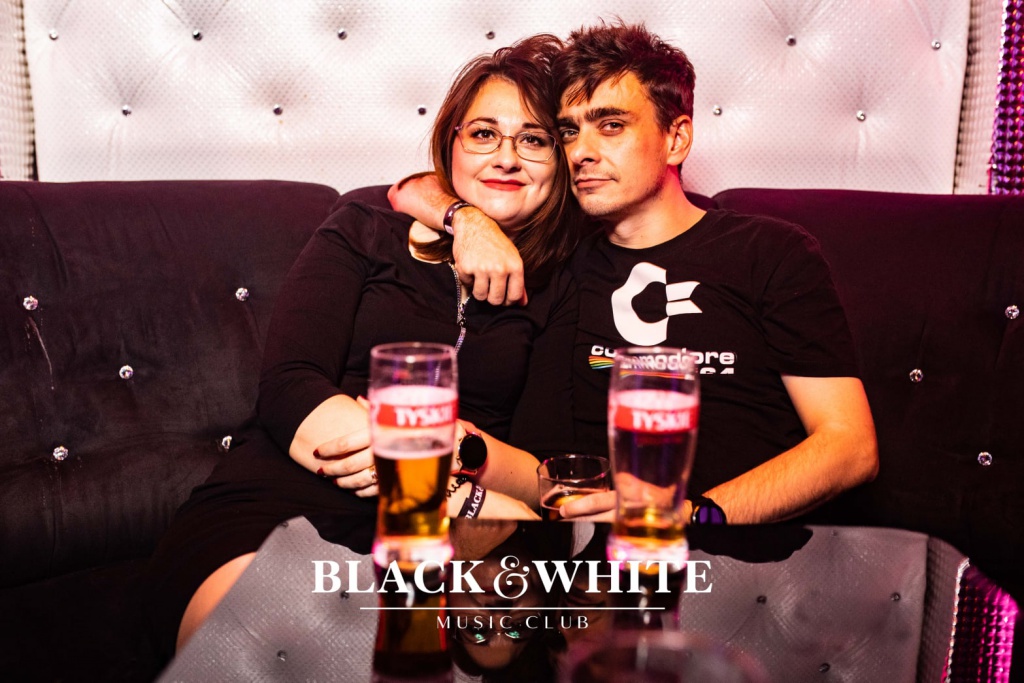 Za zdrowie ex w Clubie Black&White [25.09.2021] - zdjęcie #44 - eOstroleka.pl