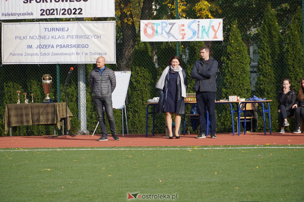 Otrzęsiny w ZSZ 1 - turniej piłki nożnej klas I [05.10.2021] - zdjęcie #29 - eOstroleka.pl