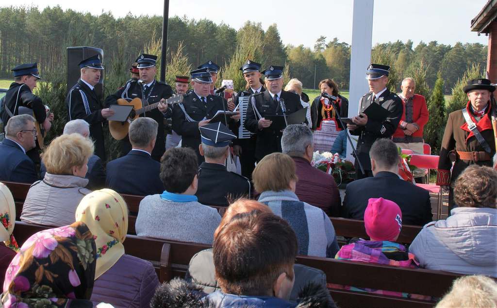 77. rocznica pacyfikacji wsi Bandysie [03.10.2021] - zdjęcie #7 - eOstroleka.pl